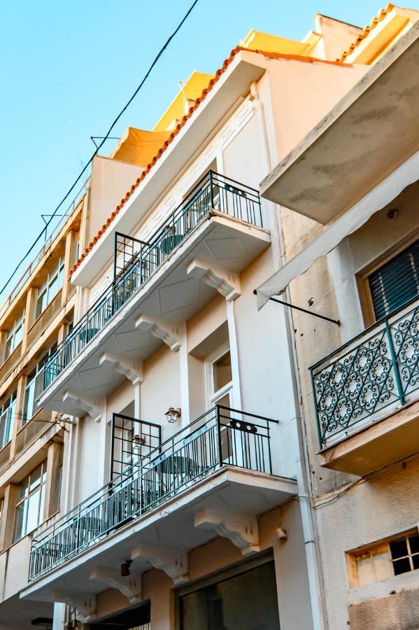 Belle Athenes - Luxury Rooms At Monastiraki Railway Station Exterior photo