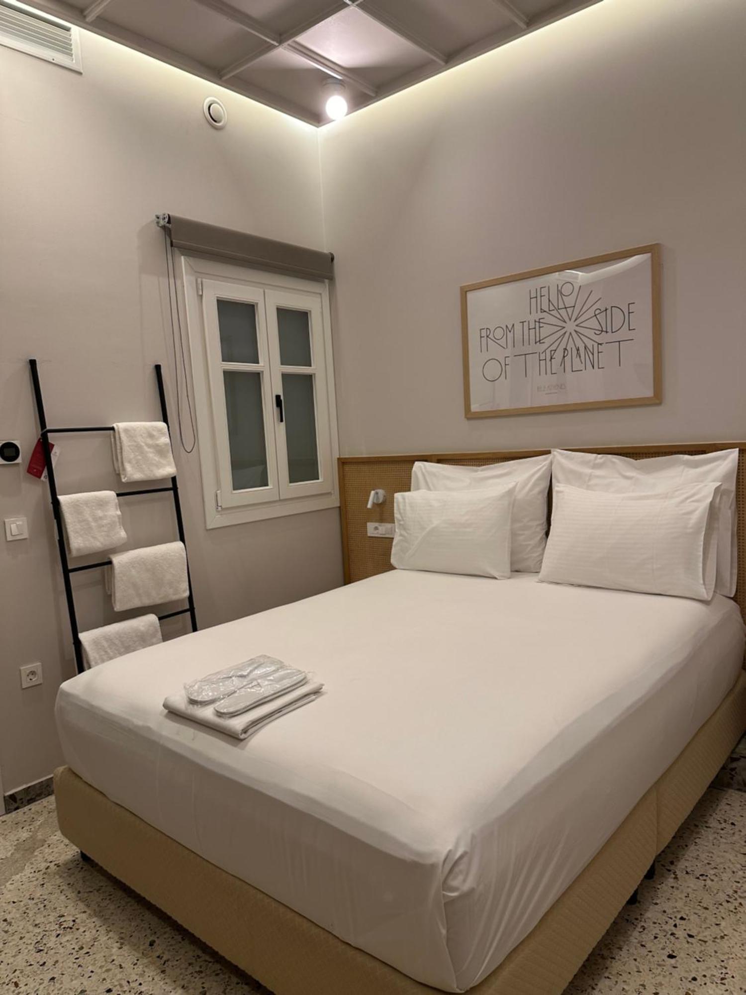 Belle Athenes - Luxury Rooms At Monastiraki Railway Station Exterior photo