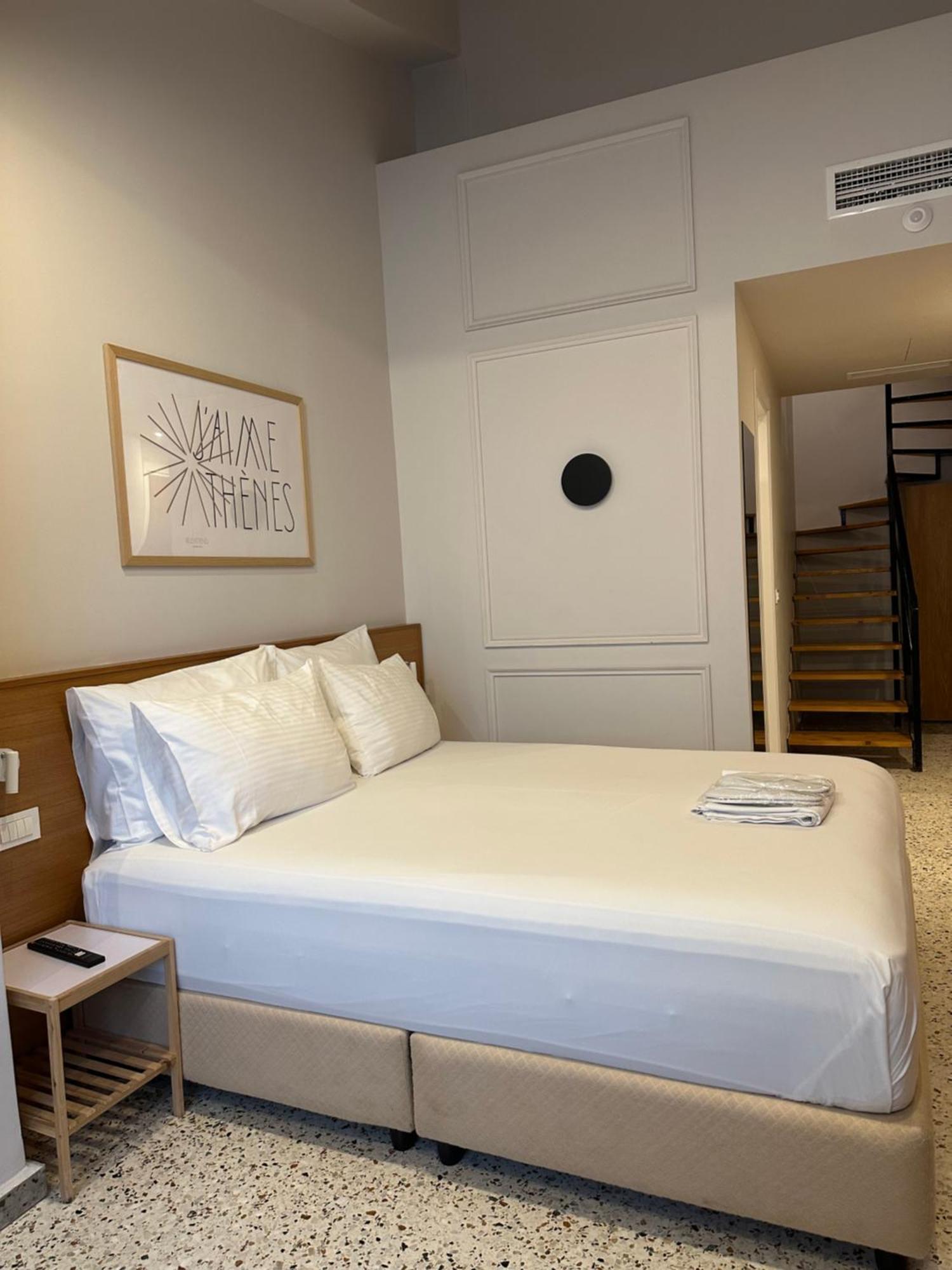 Belle Athenes - Luxury Rooms At Monastiraki Railway Station Exterior photo